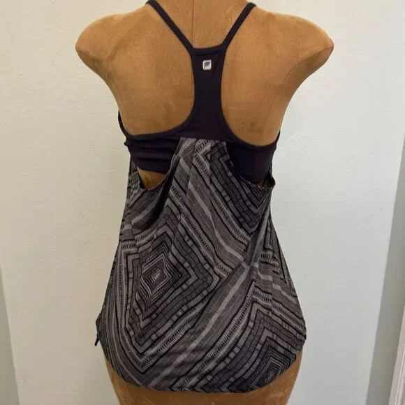 Fabletics Norwalk Black Grey Sports Top Built in Bra, Active Tank, Sz M - Picture 5 of 8